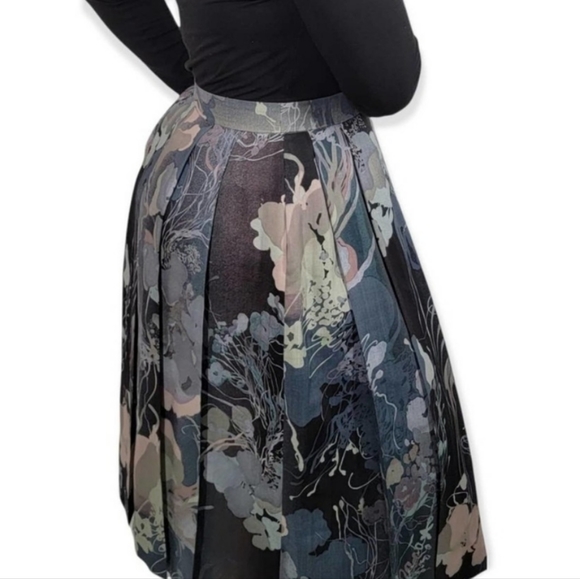 Vintage Geiger Midi Skirt - Picture 6 of 6